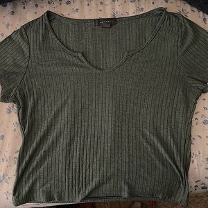 This is a cropped top from Primark, size Small.